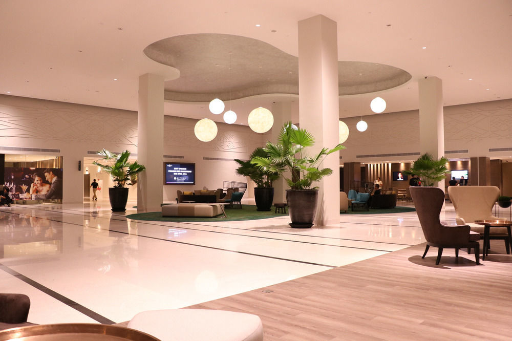 Pullman Miri Waterfront Otel Dış mekan fotoğraf The lobby of the hotel