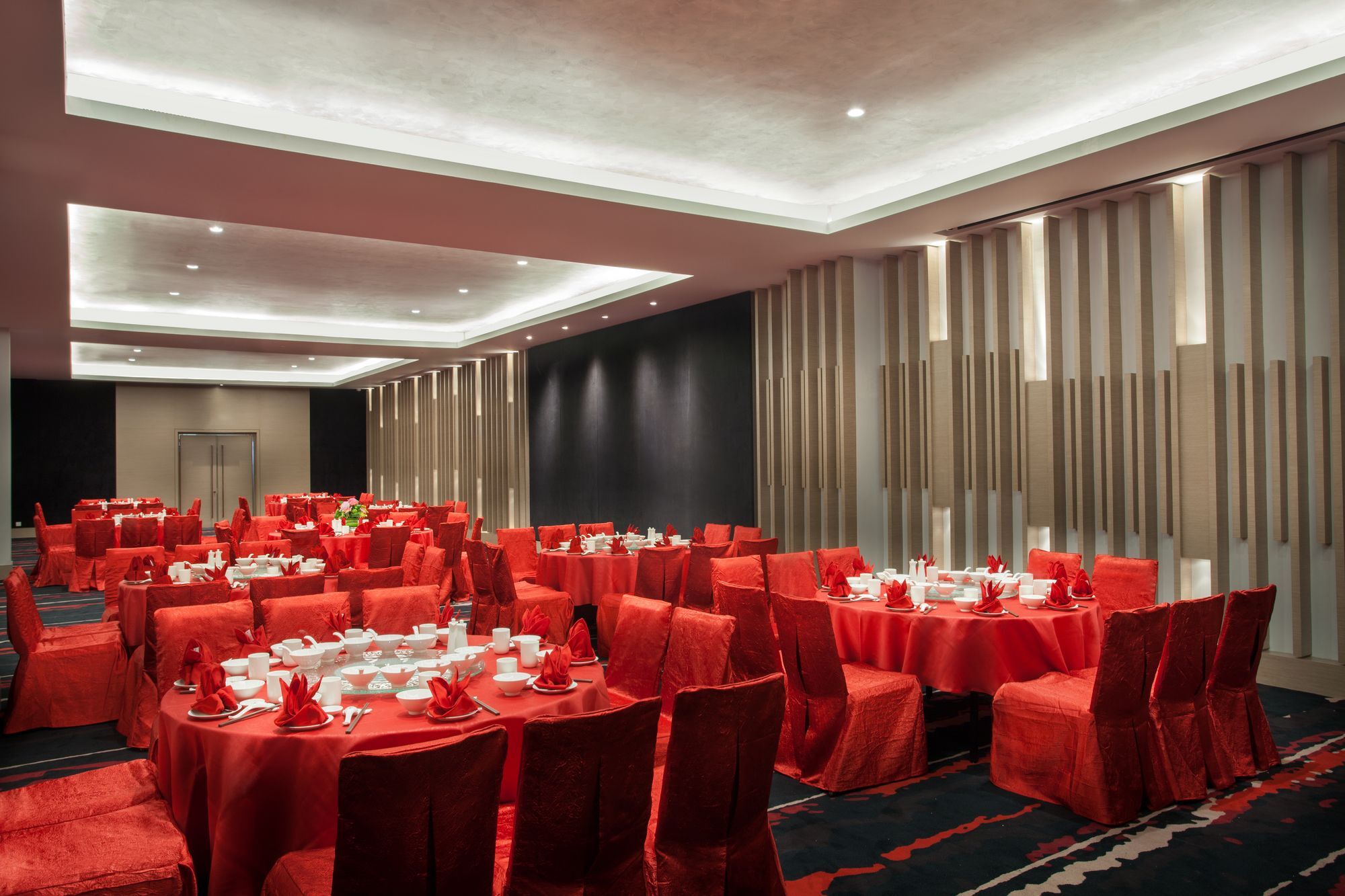 Pullman Miri Waterfront Otel Dış mekan fotoğraf The ballroom